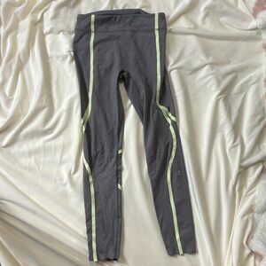 Size 14 Ivivva Leggings